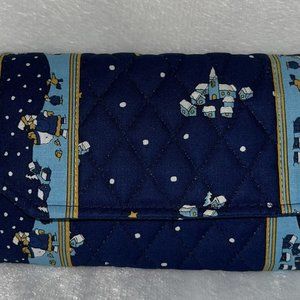 Vera Bradley Holiday Vintage Blue Holiday Crossbody Wallet with a Strap NWOT